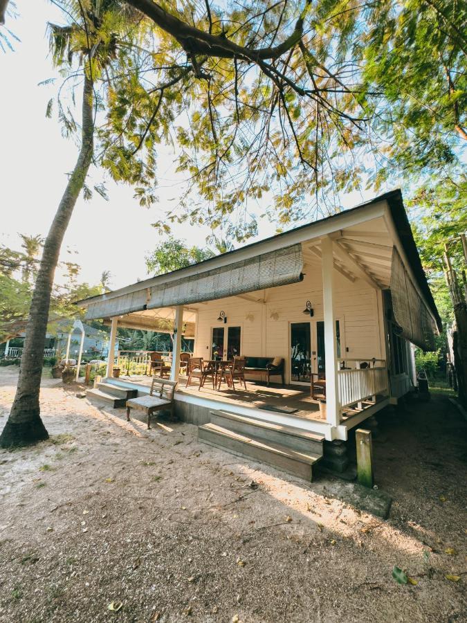 Vayam Boutique Resort 길리 아사한 외부 사진